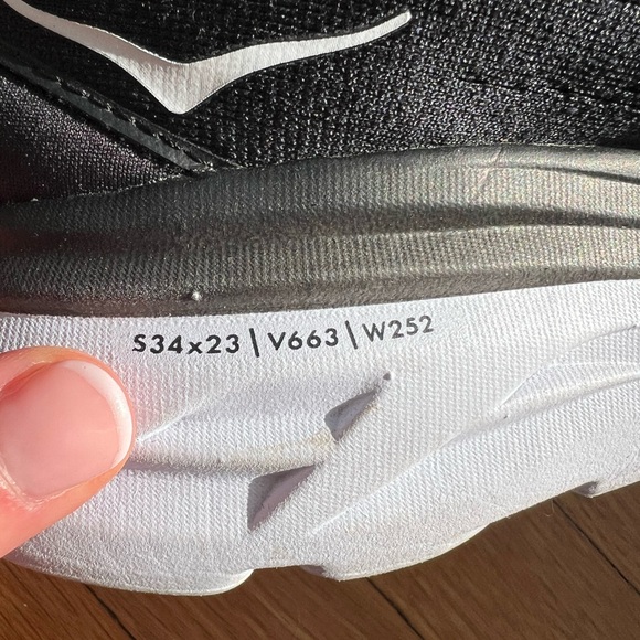 Hoka Bondi 8 Road Running Shoes size 9 women - Picture 7 of 8